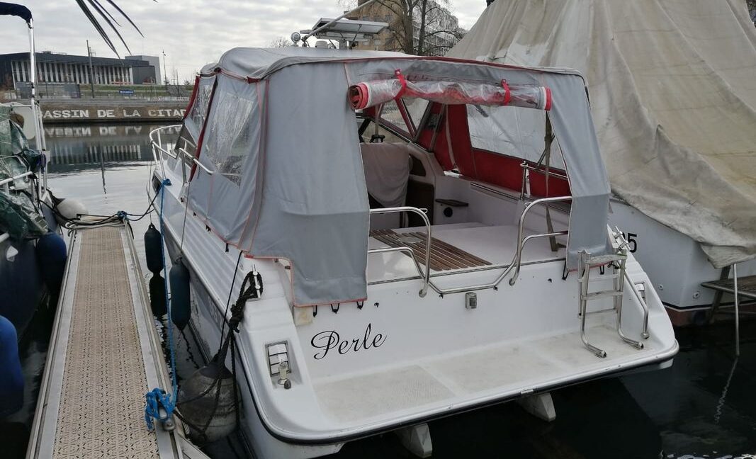 bateau-à-moteur-a-vendre-1