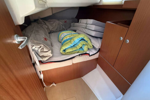 Hanse-385-voilier-bateaux-services-11