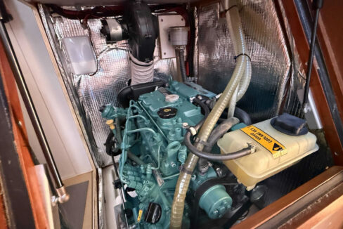 Hanse-385-voilier-bateaux-services-13