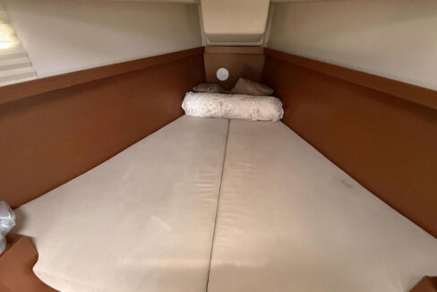 Hanse-385-voilier-bateaux-services-21