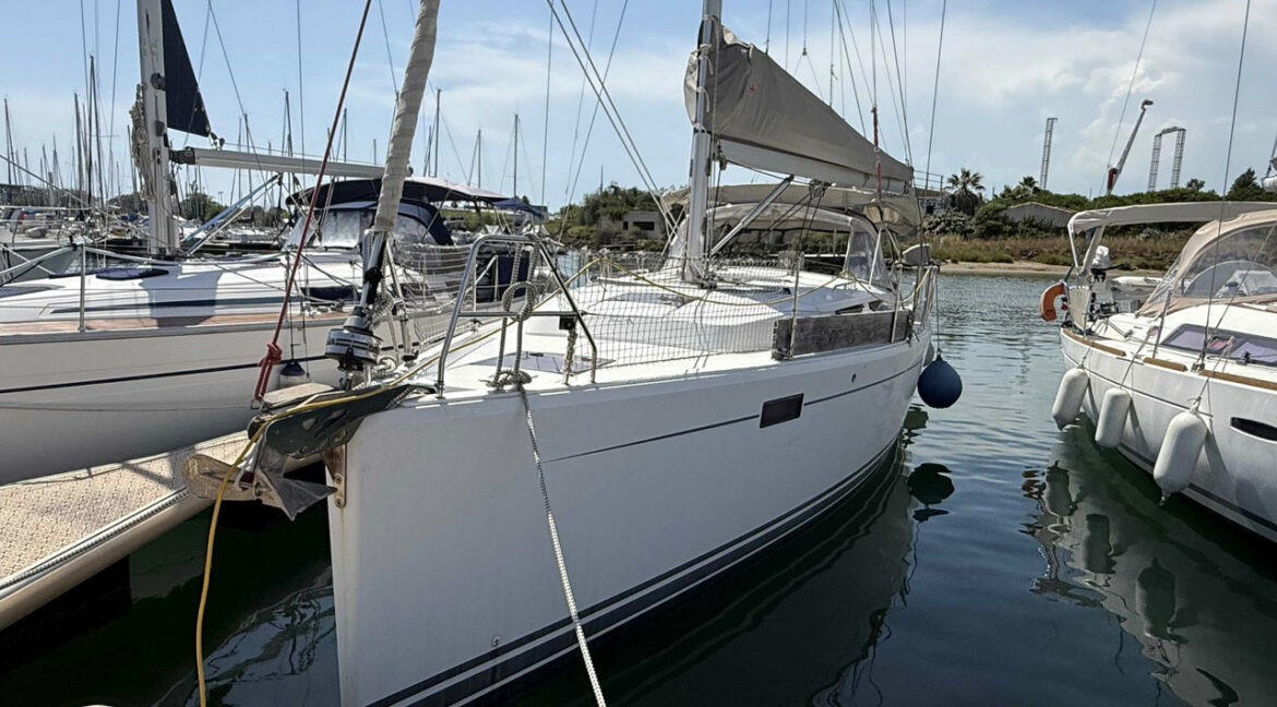 Hanse-385-voilier-bateaux-services-4