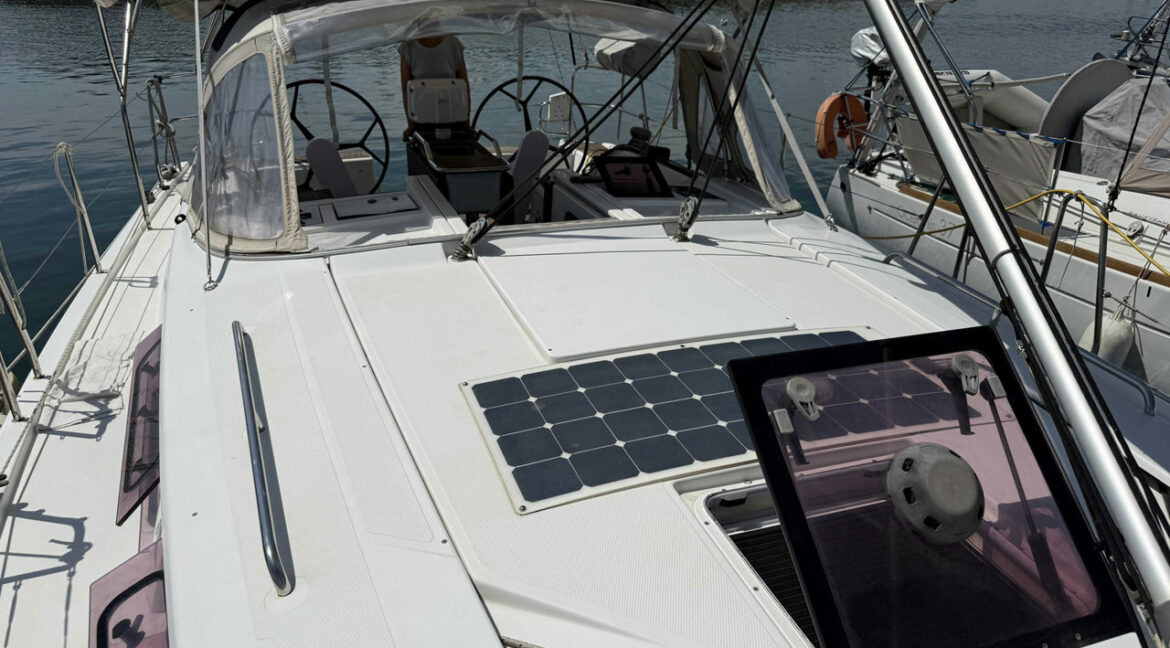 Hanse-385-voilier-bateaux-services-6