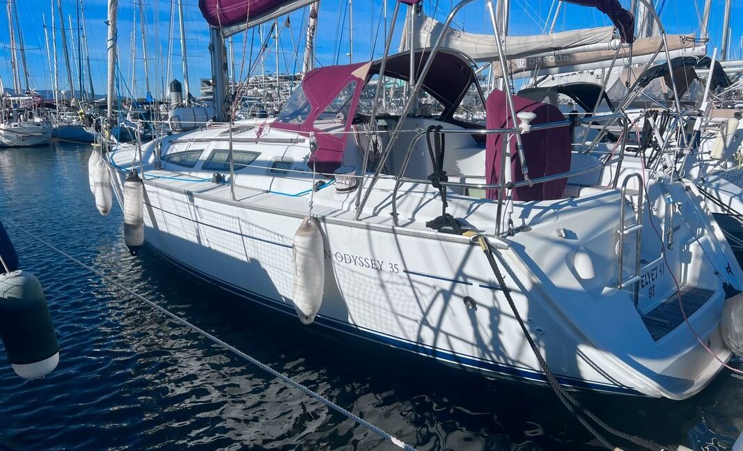 JEANNEAU SUN ODYSEEY 35 FOTO 1