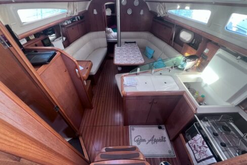JEANNEAU SUN ODYSEEY 35 FOTO 3